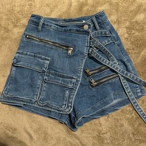 Denim Blue Women's Shorts with Zipper Details